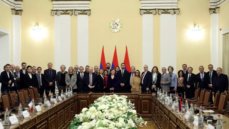 ԵԽԽՎ-ում հայկական պատվիրակությունը ներկայացրել է քաղբանտարկյալների և եկեղեցու դեմ արշավի խնդիրները