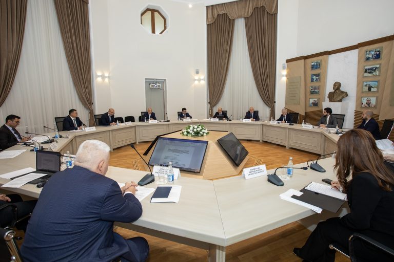 Հանձնաժողովը պահպանեց էլեկտրաէներգիայի սակագները բնակչության համար