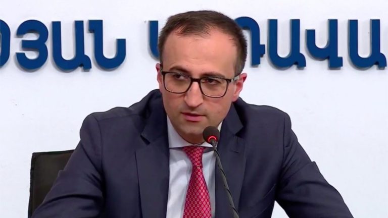 Տասնյակ քաղաքացիներ ահազանգում են Արսեն Հովհաննիսյանի խարդախությունների մասին